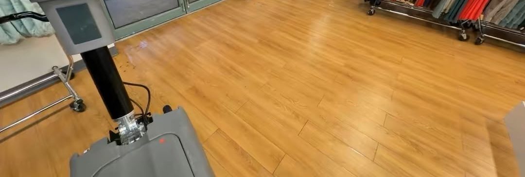 Commercial retail floor cleaning